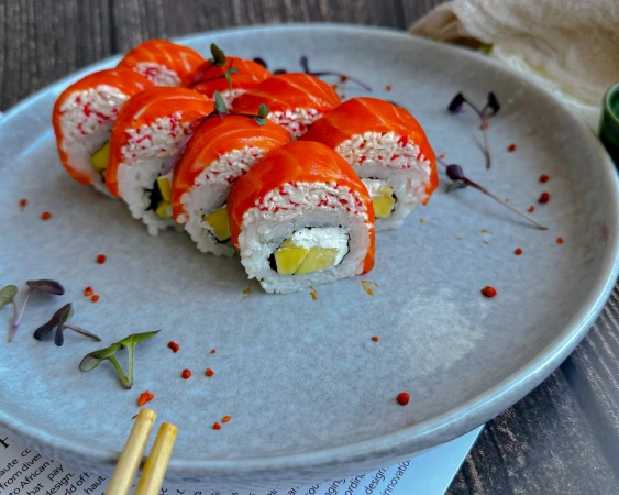 ролл Делюкс с лососем