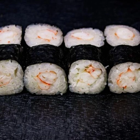 Маки-ролл с тигровыми креветками