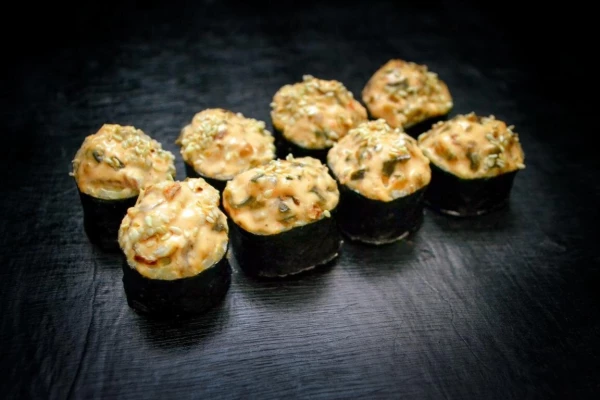 Спайси-ролл с угрем