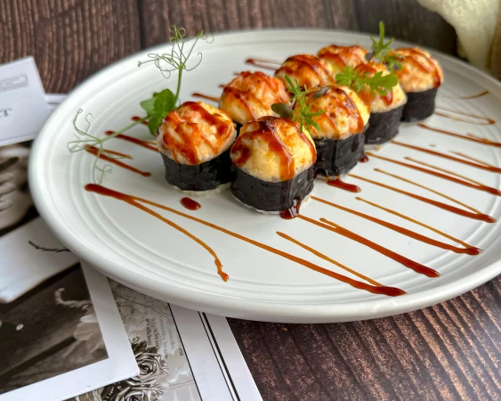 ролл Запеченный с лососем