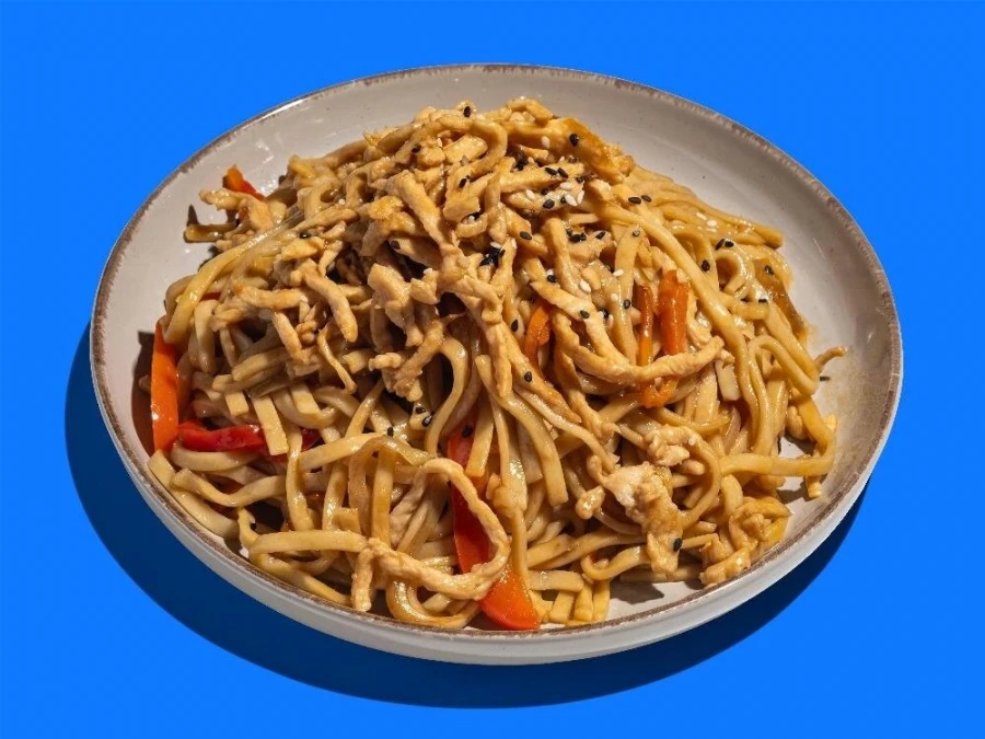 Вок лапша с курицей