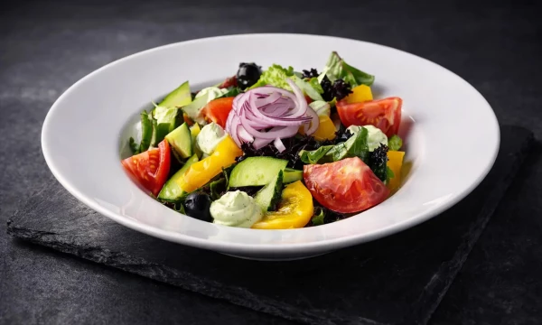 Салат "В греческом стиле"