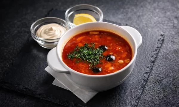 Солянка мясная