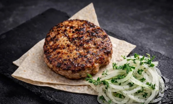 Плескавица по-сербски