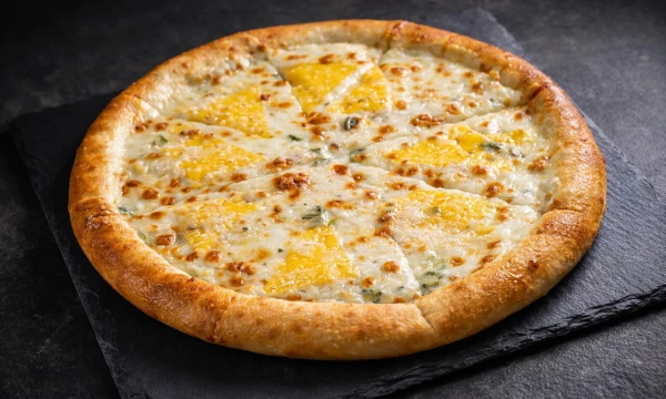 Пицца "Четыре сыра"