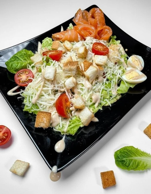 Цезарь с лососем