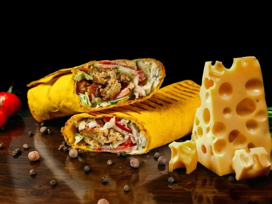 Шаурма сырная с курицей 