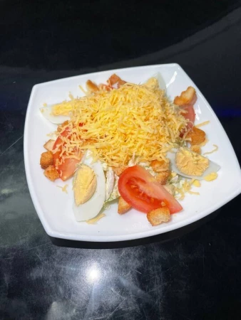 Салат "Цезарь"  семга/курица/креветка
