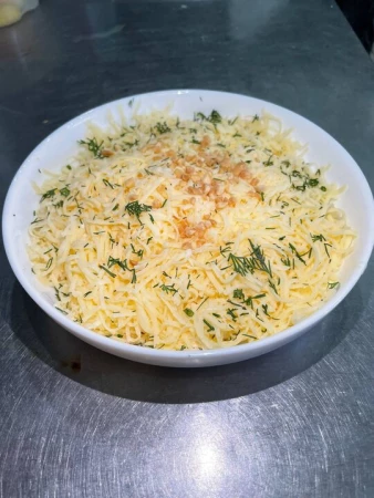 Салат «Интрига» слоеный