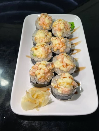 Запеченный с огурцом и лососем