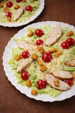 Салат цезарь