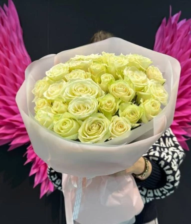 Букет из роз круглый