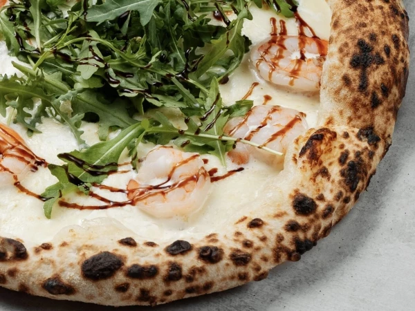 Пицца Королевские креветки с рукколой