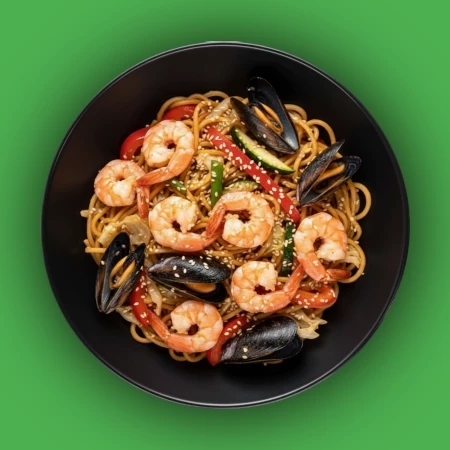 Вок с морепродутками