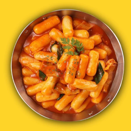 Токпокки в остром соусе