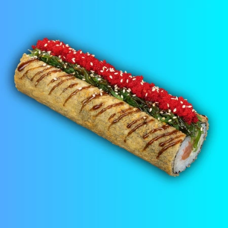 Хот ролл с лососем и икрой