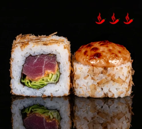 Ролл бонито с тунцом запеченный