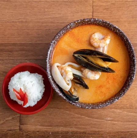 Суп Том-Ям с морепродуктами