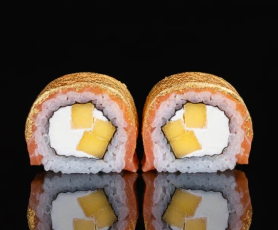 Ролл тропический лосось