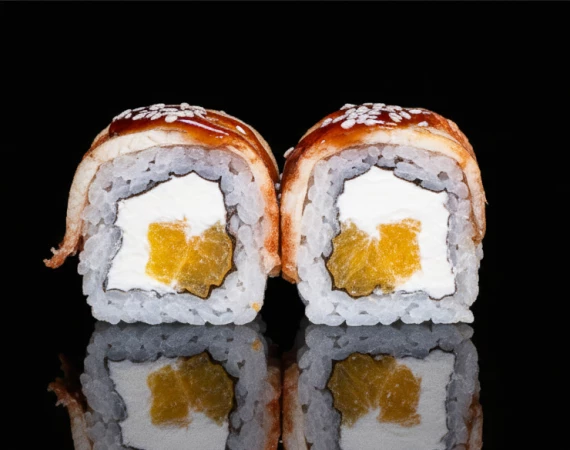 Ролл Дракон с апельсином