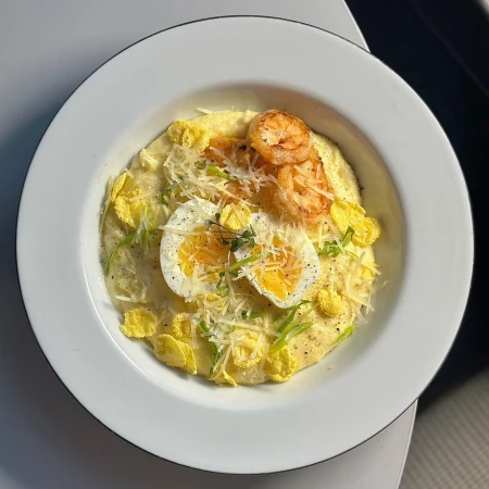 Полента с тигровыми креветками