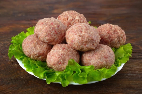 Ежики из свинины