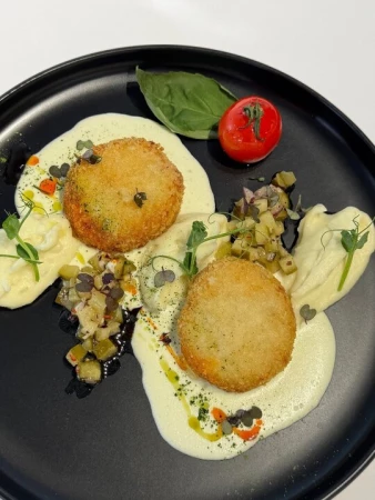 Котлетки из щучки с картофельным пюре