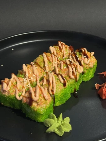 Спайси с креветкой 8 шт, 295 гр.