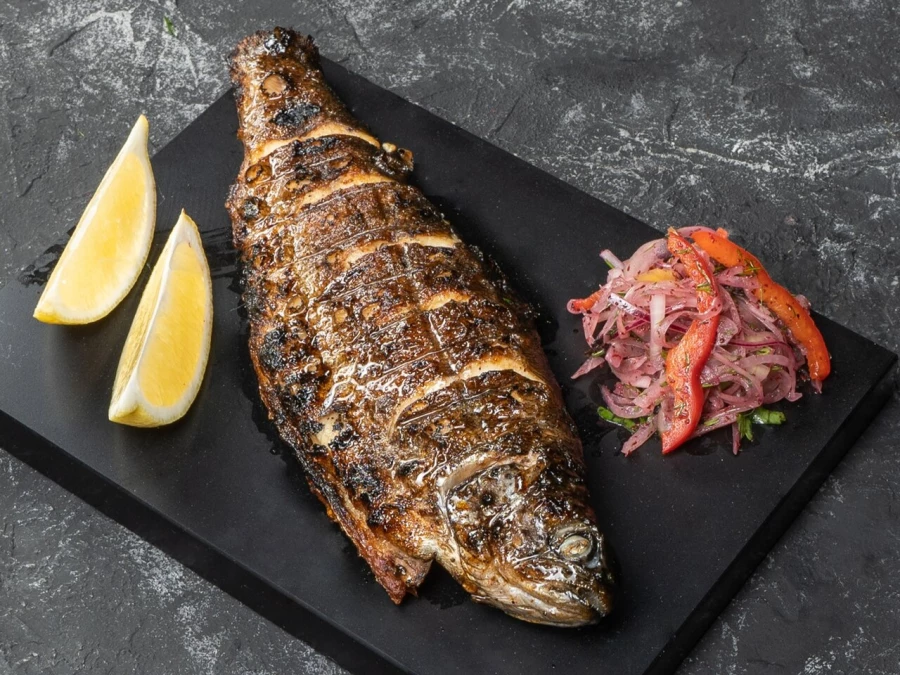 форель на мангале