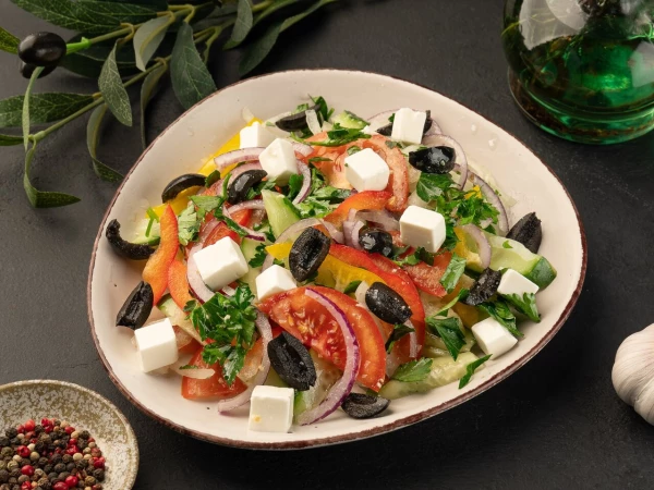 Салат греческий