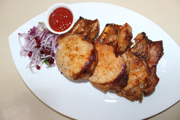 Шашлык из свинины на кости