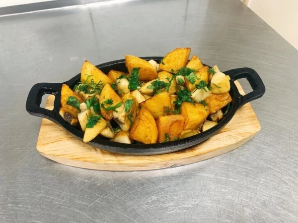 Жаркое из картошки с грибами