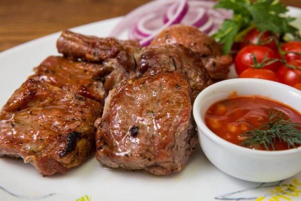 Шашлык из свинины (шея)