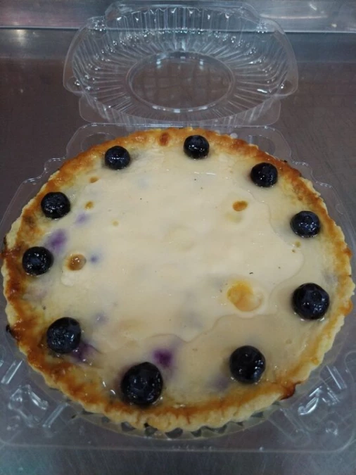 Пирог творожный с голубикой, кг