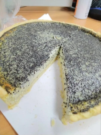 Пирог молочный с маком, кг