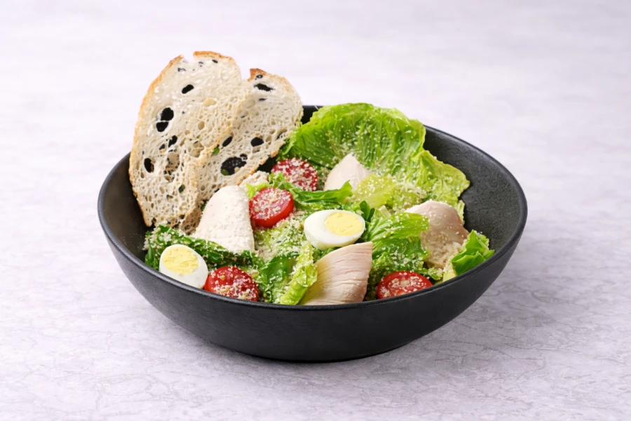 Цезарь с курицей