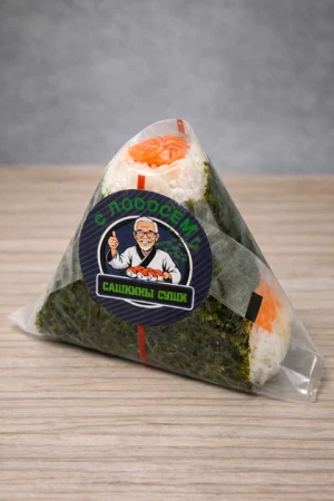 онигири с лососем