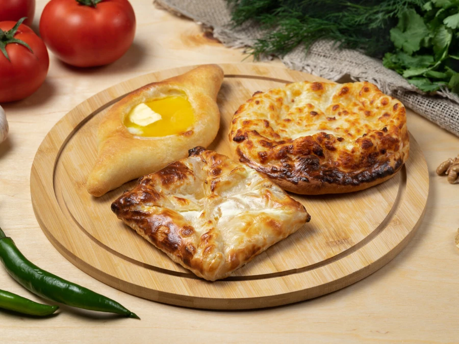 Хачапури ассорти три вида