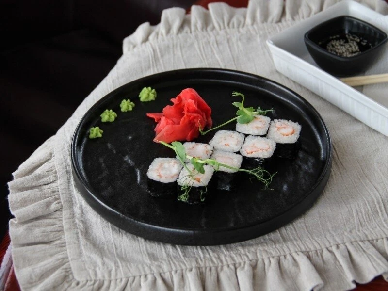 Маки с креветкой