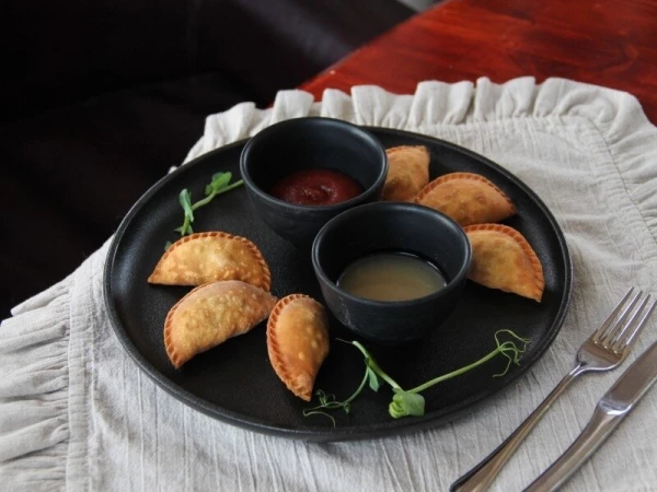 Пирожки Посикунчики с мясом 190