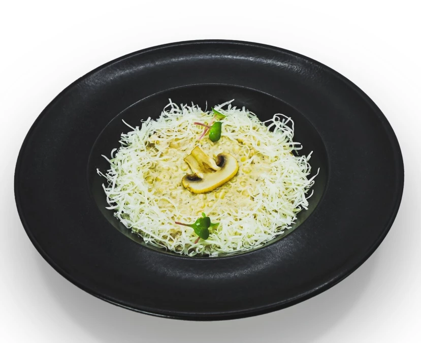 Паста Птитим с белыми грибами и трюфелем