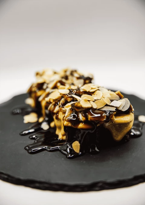 Теплый ролл с угрем