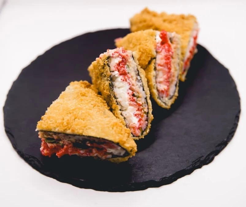 Персона грата