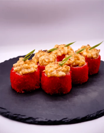 Запеченный ролл с лососем 