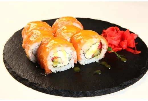 Лосось с соусом манго