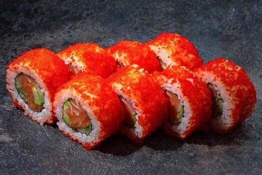 КАЛИФОРНИЯ С ЛОСОСЕМ