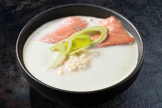СЛИВОЧНЫЙ СУП С ЛОСОСЕМ