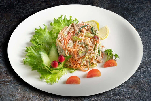 САЛАТ С КУРИЦЕЙ