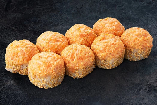 ОСТРЫЙ РОЛЛ С ЛОСОСЕМ LUX