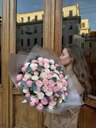 Букет L микс пионовидные розы 40 см